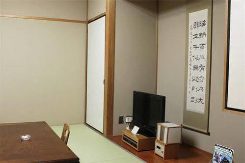 Hotel Verfort Hyuga Extérieur photo